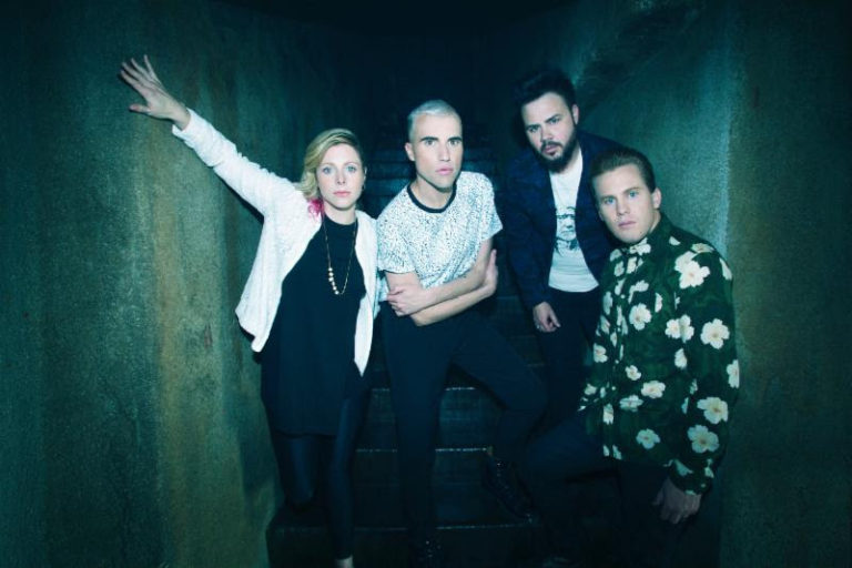 rp_Neon-Trees.jpg