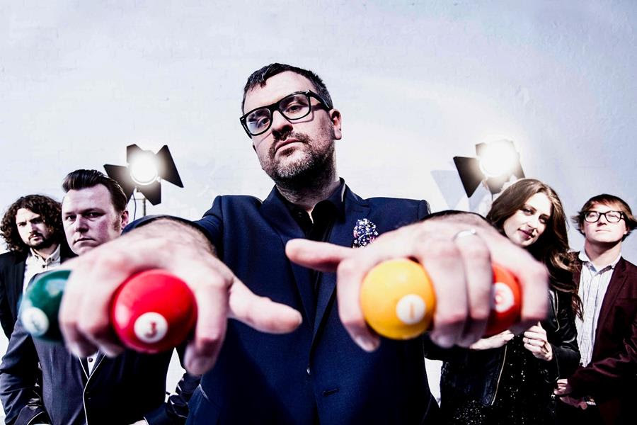 Reverend & The Makers share new single "Juliet Knows" + New album "Death of A King"