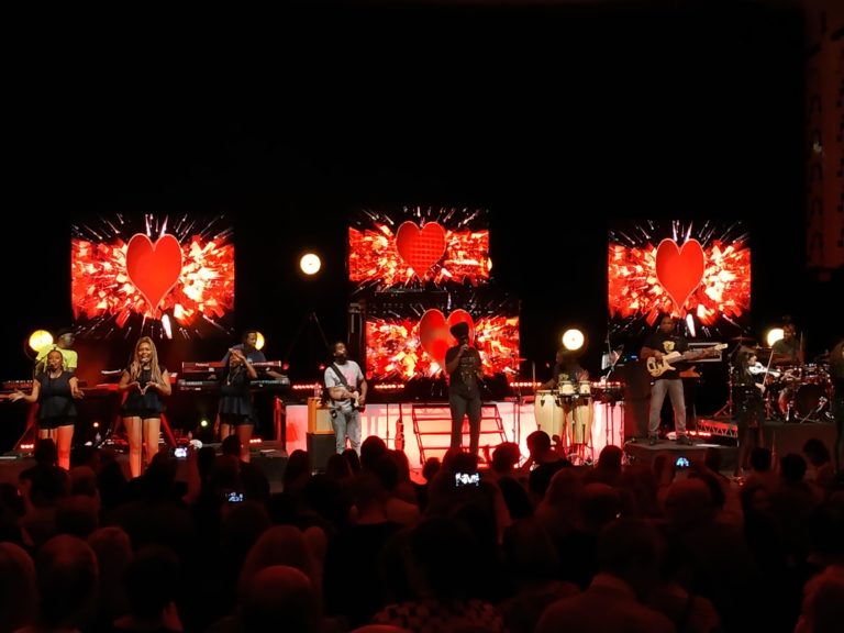 Review: Soul II Soul at the Liverpool Philharmonic Hall